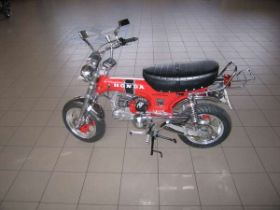 MonkeyDax2010001-600.jpg